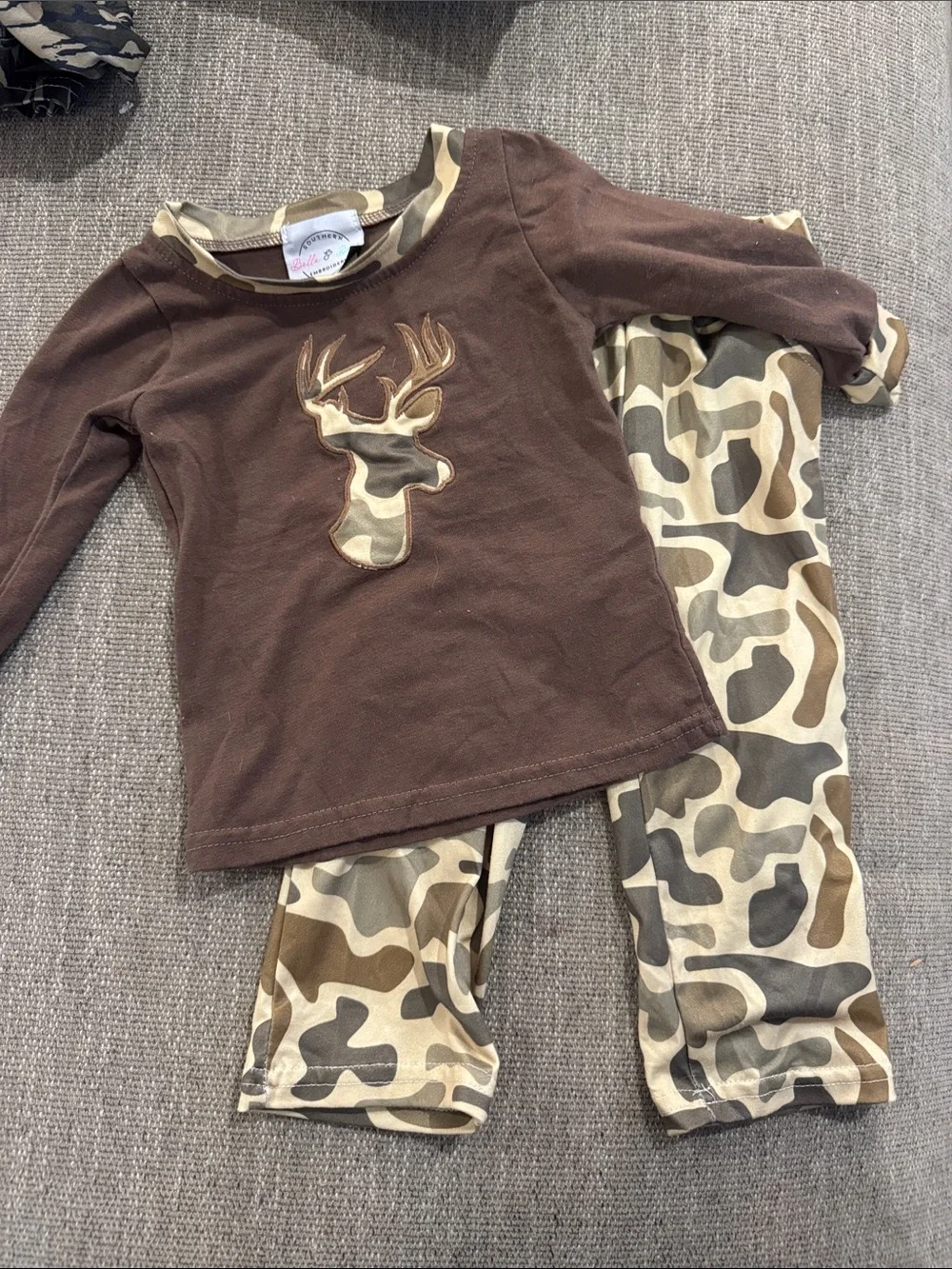 Kids Brown Camo Deer Appliqué Pajama Set